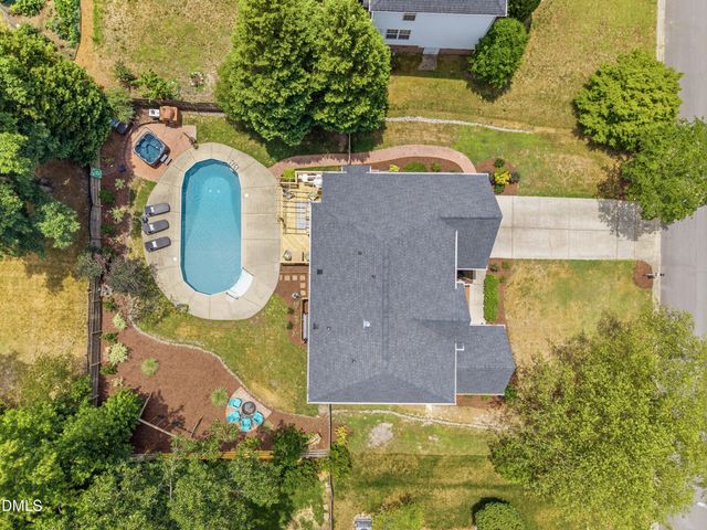 109 Olde Tree Drive, Cary, NC 27518
