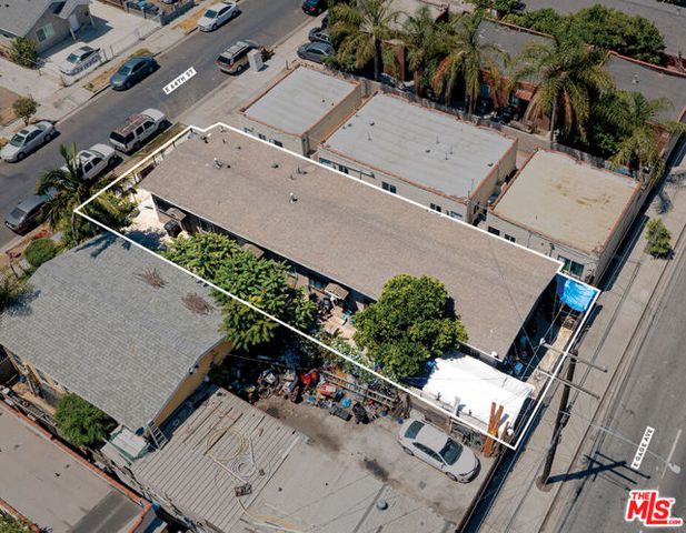 1159 E 64th Street, Los Angeles, CA 90001