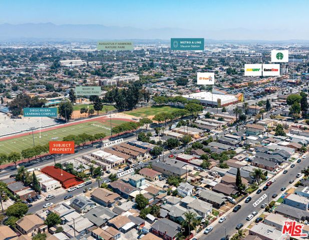 1159 E 64th Street, Los Angeles, CA 90001