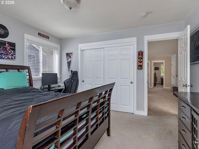 12056 Sw WHISTLERS Loop, Tigard, OR 97223