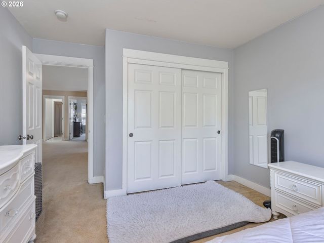12056 Sw WHISTLERS Loop, Tigard, OR 97223