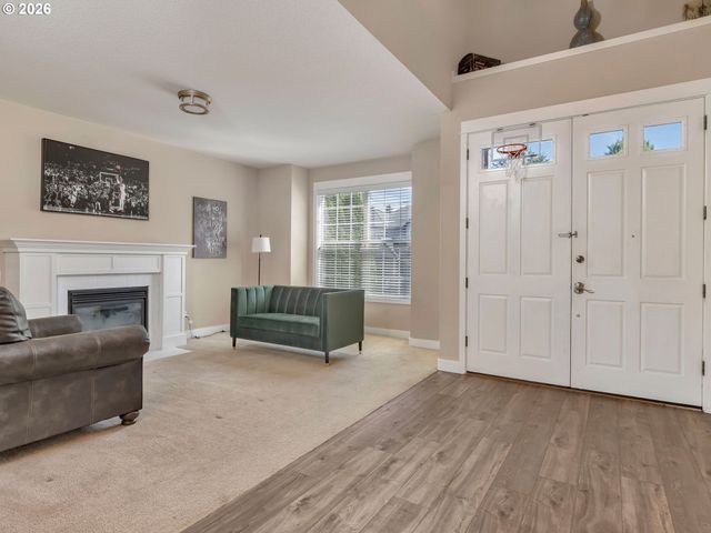 12056 Sw WHISTLERS Loop, Tigard, OR 97223