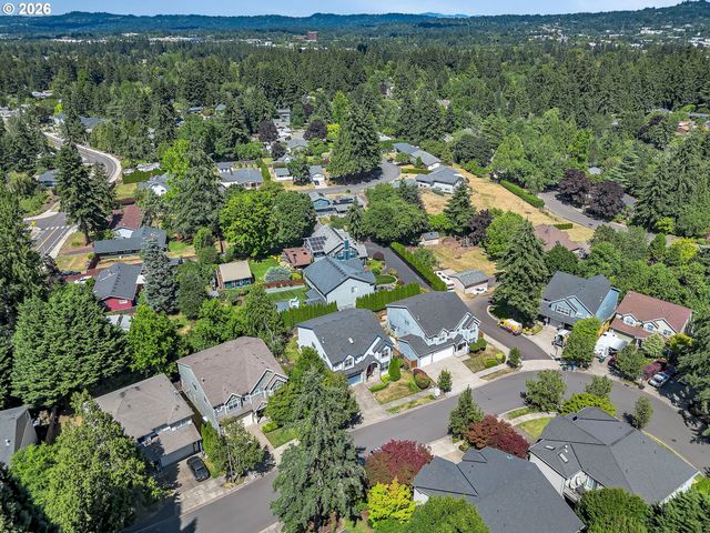 12056 Sw WHISTLERS Loop, Tigard, OR 97223