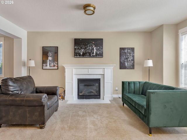12056 Sw WHISTLERS Loop, Tigard, OR 97223