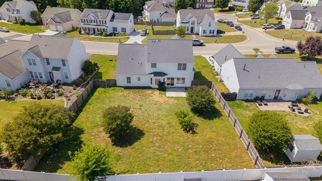 8868 Fenwick Hills PW, Toano, VA 23168