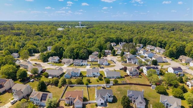 8868 Fenwick Hills PW, Toano, VA 23168