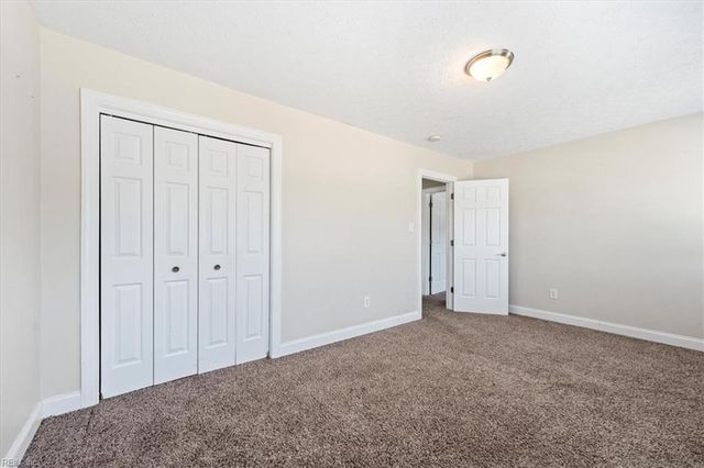 8868 Fenwick Hills PW, Toano, VA 23168