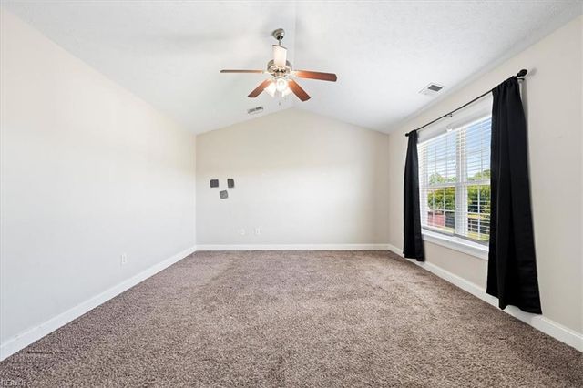 8868 Fenwick Hills PW, Toano, VA 23168