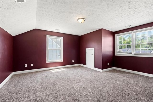 8868 Fenwick Hills PW, Toano, VA 23168