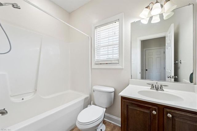 8868 Fenwick Hills PW, Toano, VA 23168