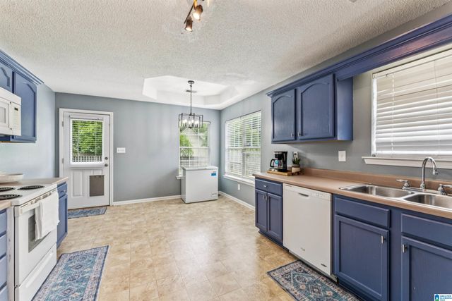 1943 16TH STREET, Calera, AL 35040