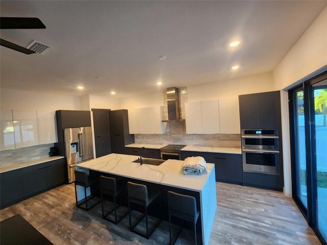 3615 W ANDERSON AVENUE, Tampa, FL 33611