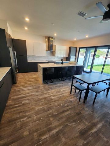 3615 W ANDERSON AVENUE, Tampa, FL 33611