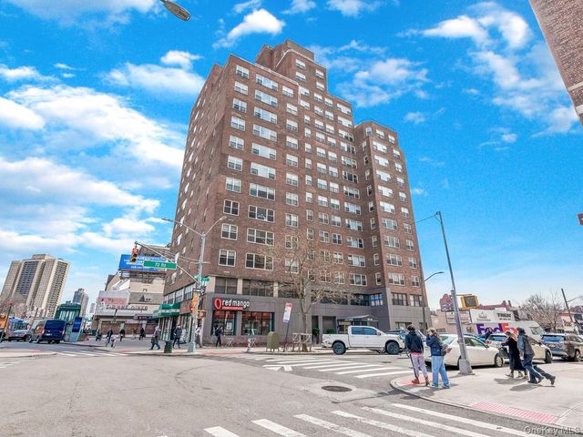 10740 Queens Boulevard 19A PH, Flushing, NY 11375