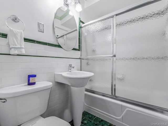 10740 Queens Boulevard 19A PH, Flushing, NY 11375