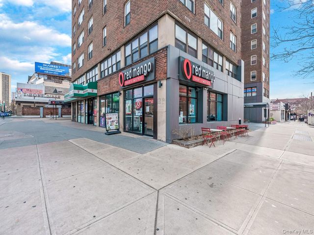 10740 Queens Boulevard 19A PH, Flushing, NY 11375