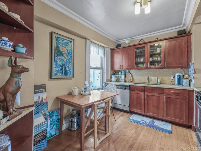 10740 Queens Boulevard 19A PH, Flushing, NY 11375