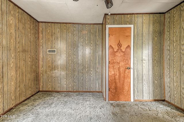 220 Elizabeth Street, Bristol, TN 37620