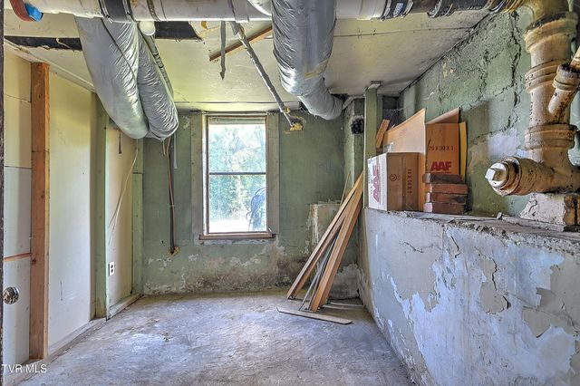 220 Elizabeth Street, Bristol, TN 37620