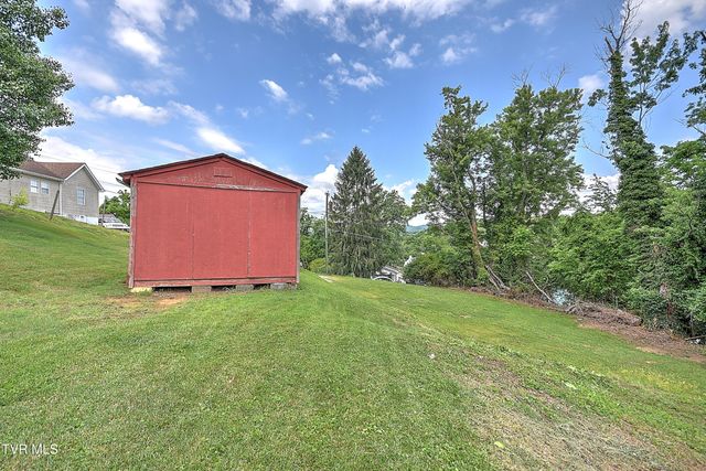 220 Elizabeth Street, Bristol, TN 37620