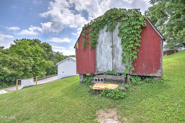 220 Elizabeth Street, Bristol, TN 37620
