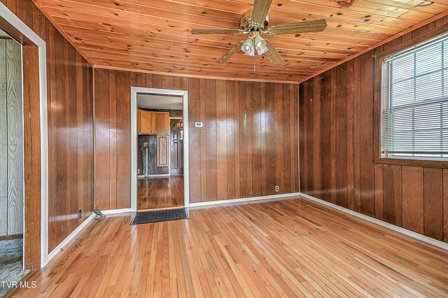 220 Elizabeth Street, Bristol, TN 37620