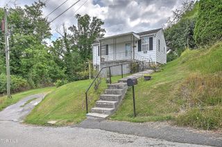 220 Elizabeth Street, Bristol, TN 37620