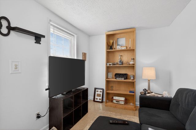 144 Holly Avenue, Winchester, KY 40391