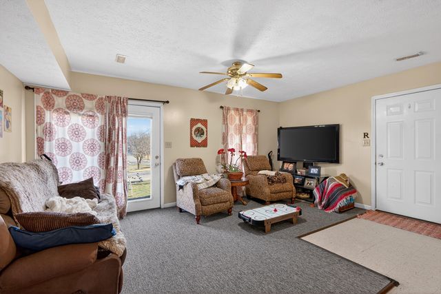 144 Holly Avenue, Winchester, KY 40391