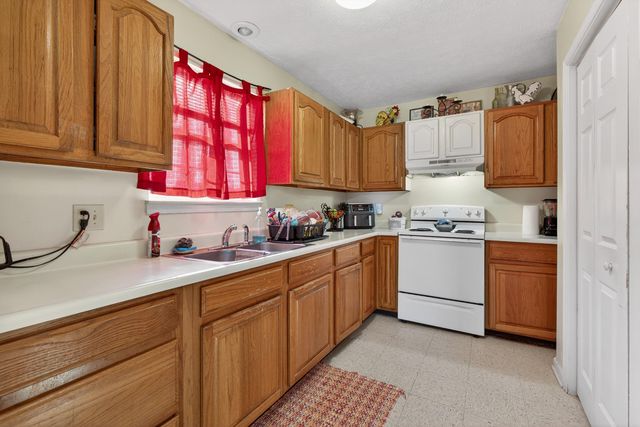 144 Holly Avenue, Winchester, KY 40391