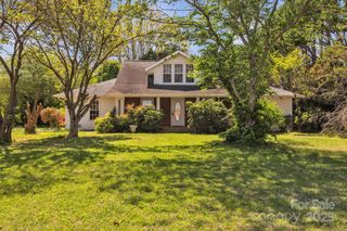 8974, 8972 & 8970 NC 90 Highway E, Stony Point, NC 28678