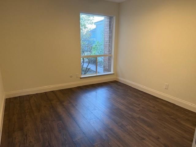 15711 Stonehaven Drive, Houston, TX 77059