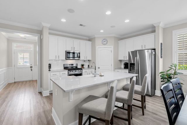 305 Scottsdale Ct., Murrells Inlet, SC 29576
