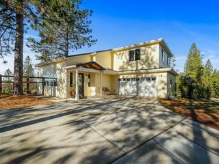 5915 Traverse Creek Rd, Garden Valley, CA 95633