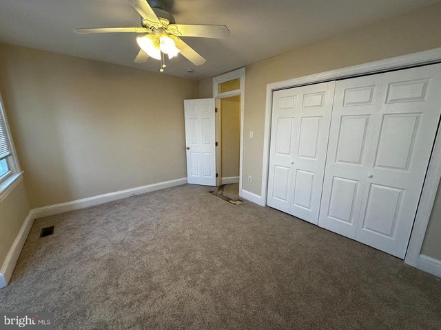 1215 I ST NE, Washington, DC 20002