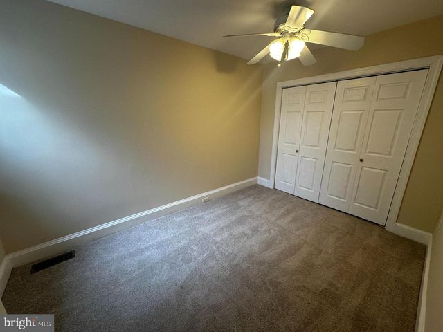 1215 I ST NE, Washington, DC 20002