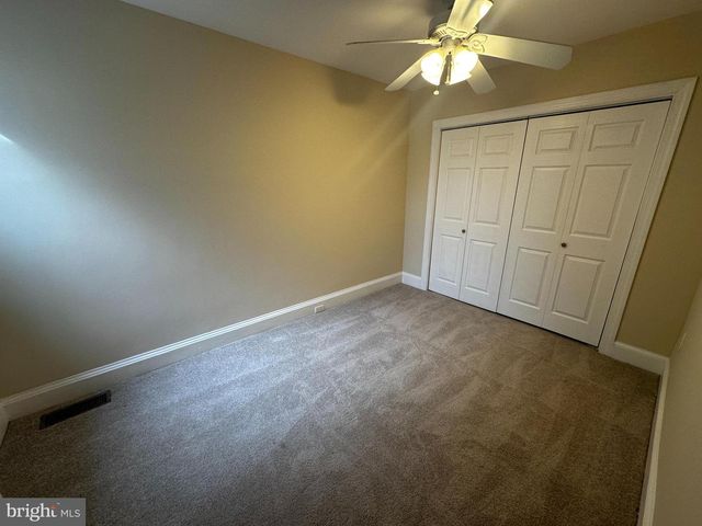 1215 I ST NE, Washington, DC 20002