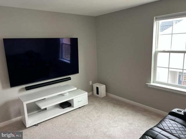 17 NATURE WAY, Mount Holly, NJ 08060