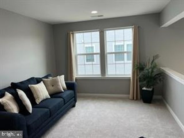 17 NATURE WAY, Mount Holly, NJ 08060