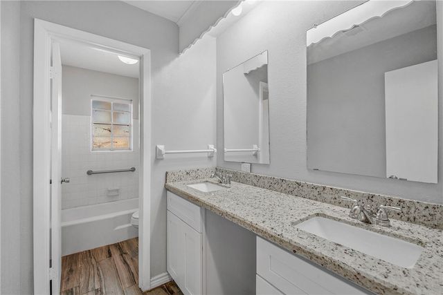 8 Fountain Bleau, Hilltop Lakes, TX 77871