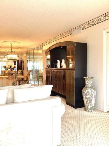 3300 N Palm Aire Dr 504, Pompano Beach, FL 33069