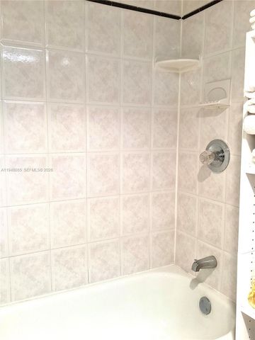 3300 N Palm Aire Dr 504, Pompano Beach, FL 33069