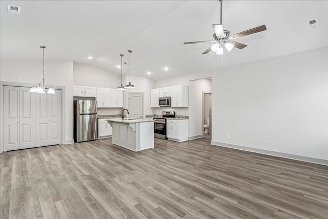 2941 S Bunker Hill Ct., Wichita, KS 67210