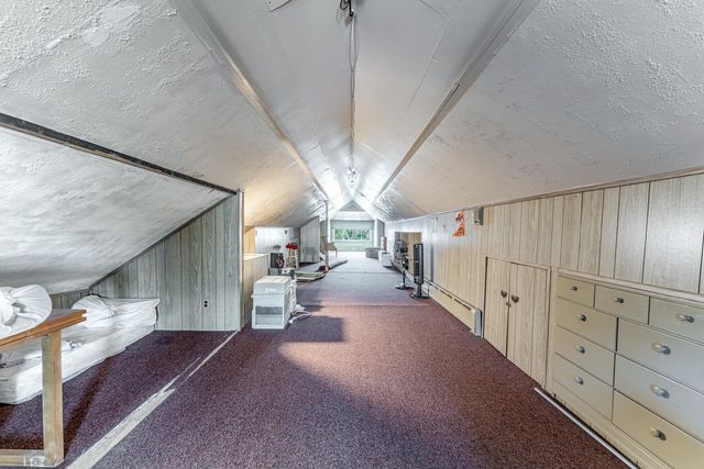 7533 N Ridge Boulevard, Chicago, IL 60645