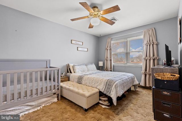 20 BAYBERRY DR, Mechanicsburg, PA 17050