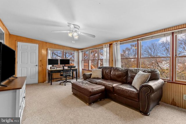 20 BAYBERRY DR, Mechanicsburg, PA 17050