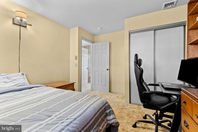 20 BAYBERRY DR, Mechanicsburg, PA 17050