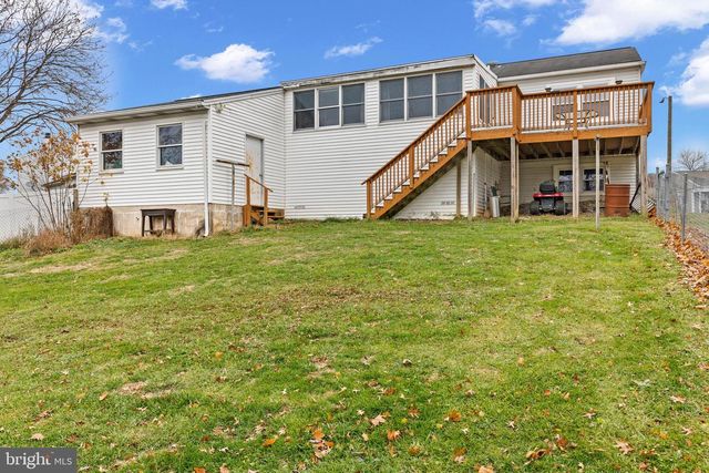 20 BAYBERRY DR, Mechanicsburg, PA 17050