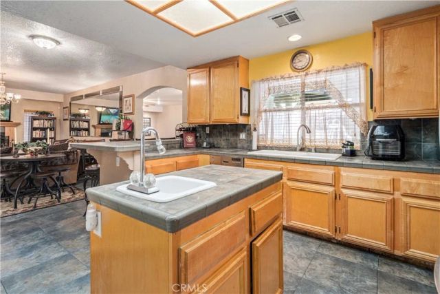 4034 Via Constance, Lancaster, CA 93536