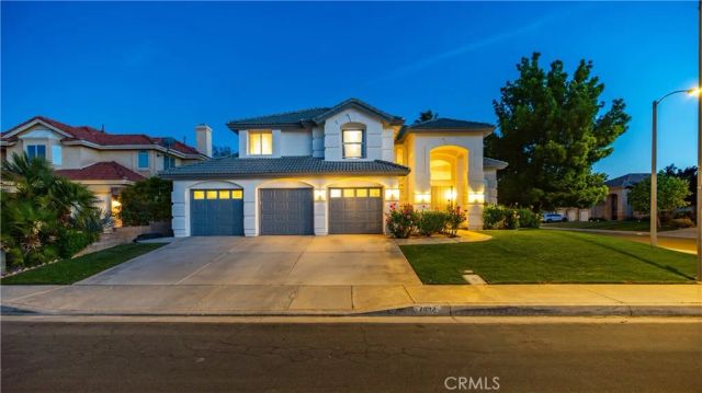 4034 Via Constance, Lancaster, CA 93536